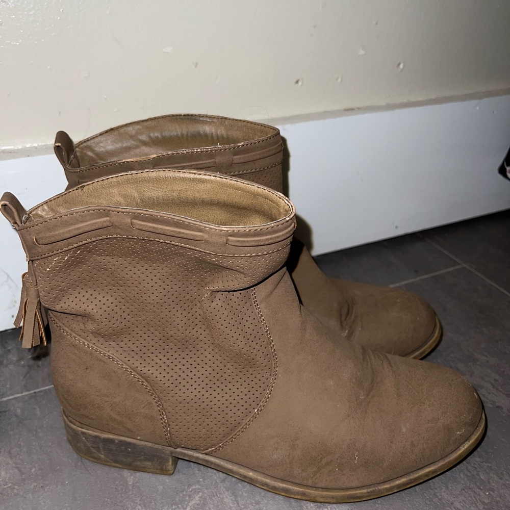 Brown Ankle Boots with Tassel Detail